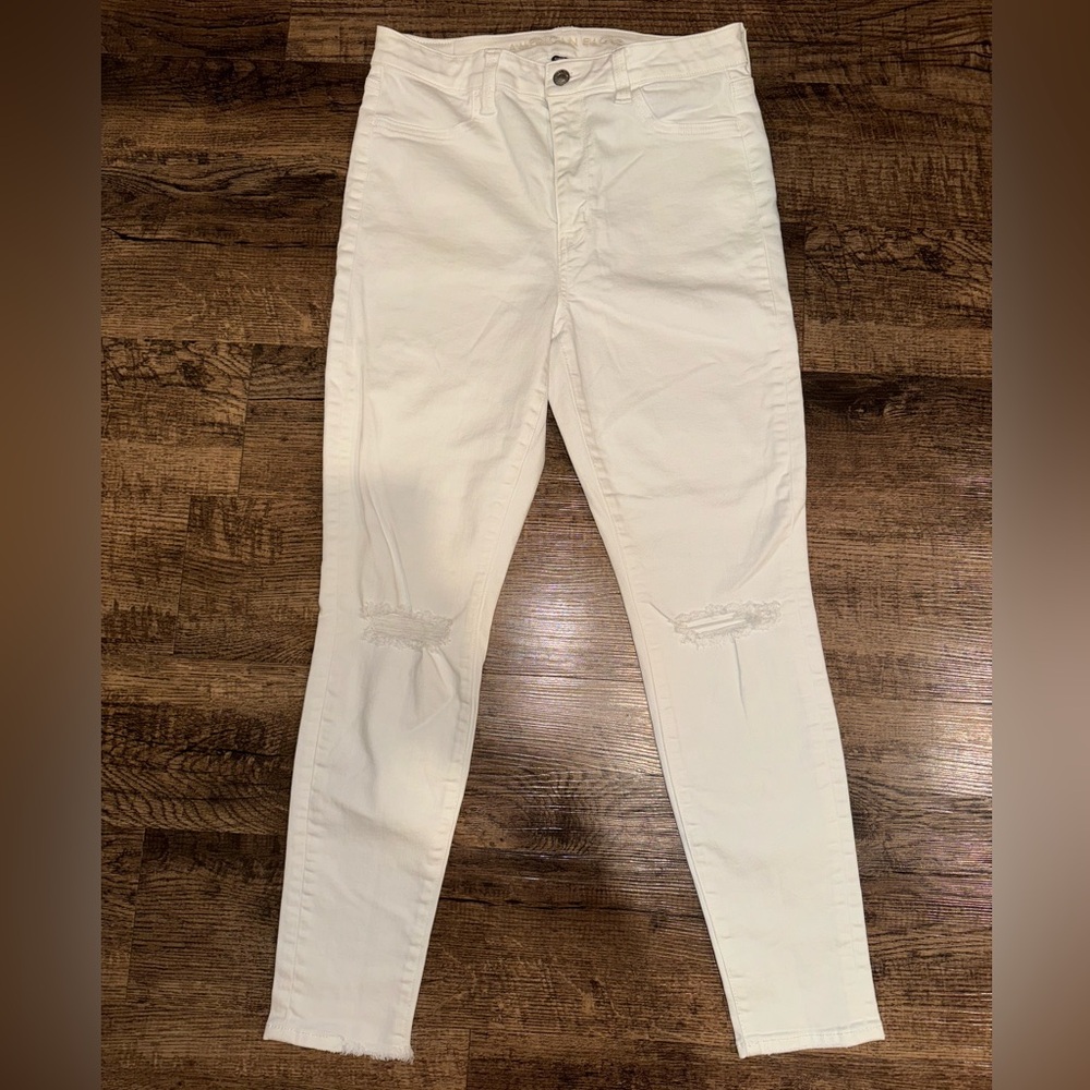 American Eagle Outfitters White Ripped Skinny Jeans